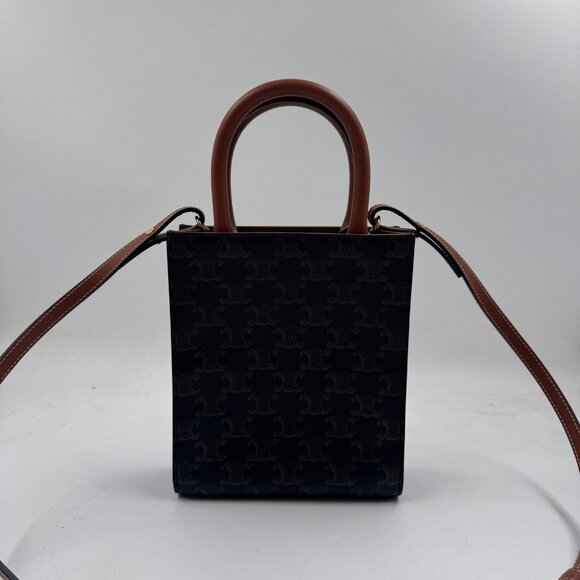 Celine Mini Vertical Cabas in Triomphe - Picture 3 of 8